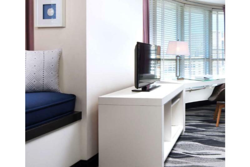 Republic San Diego, Autograph Collection 4*